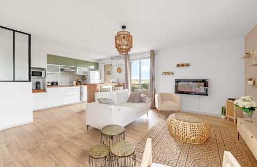 Frouzins Apartment | Appartement Premium jacuzzi terrasse climatisation