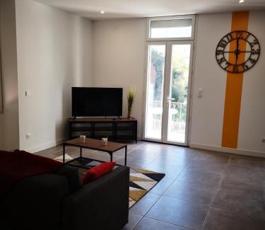 Esquieze-Sere Apartment | Appartement proche stations de ski et thermales