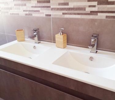 Esquieze-Sere Apartment | Appartement proche stations de ski et thermales