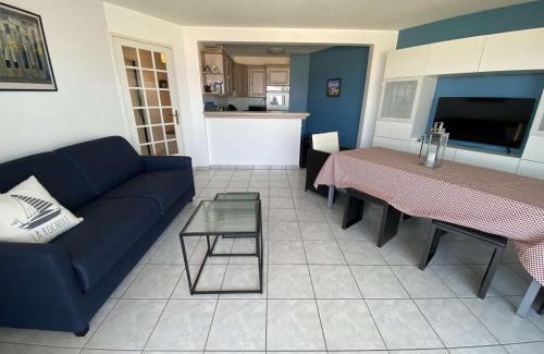 Merlimont-Plage Apartment | Appartement RDC face à la mer avec balcon et parking privatif - FR-1-672-26
