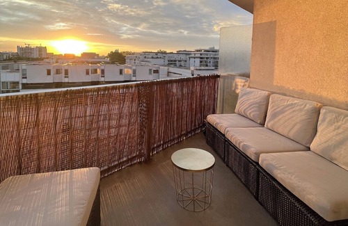 Cœur de Ville Apartment | Appartement Refait à Neuf Avec Terrasses et Lumineux Paris - La Défense