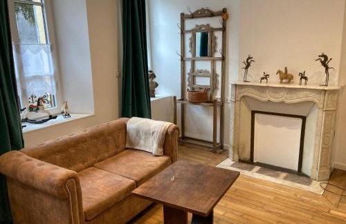 Verdun Apartment | Appartement romantique à Verdun avec parking privé - FR-1-585-168