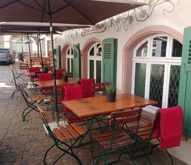 Hirschhorn Apartment | Appartement Schlossberg, Gasthaus Hirsch