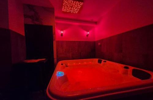 Thiers Apartment | Appartement Spa - Jacuzzi privatif - Fer Rêver 63