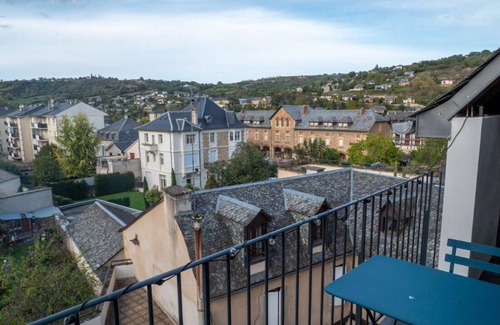 Espalion Apartment | Appartement Spacieux Centre Ville