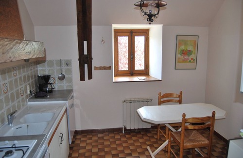 Assier Apartment | Appartement Spacieux, Calme. Quercy