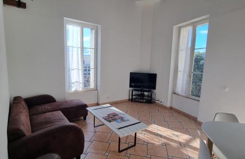 Faubourg Apartment | Appartement T3 centre ville Nîmes Climatisé