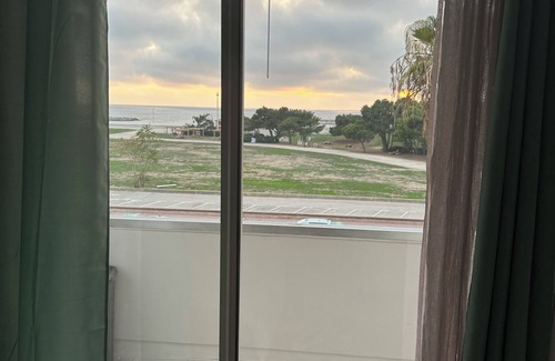La Plage Apartment | Appartement T3 VUE MER en Face des JO