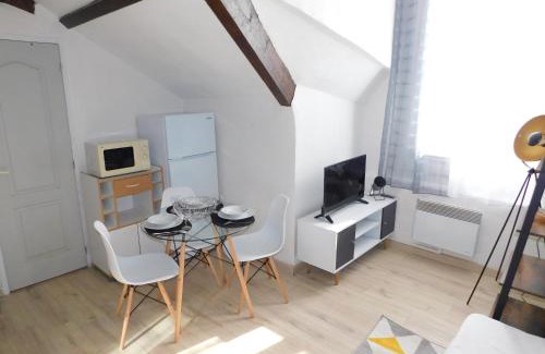 Lamalou-les-Bains Apartment | Appartement tout équipé à 100m du centre Thermal