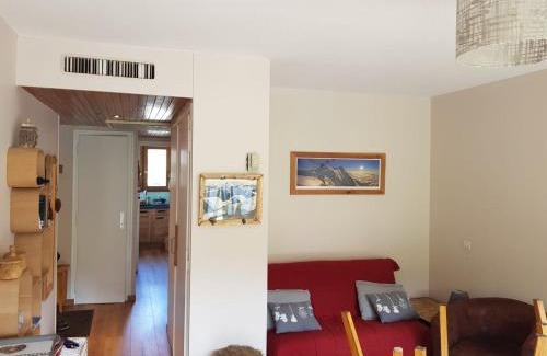 La Toussuire Apartment | Appartement traversant résidence chaput 2 - 2 pièces - 6 personnes - vue sur front de neige