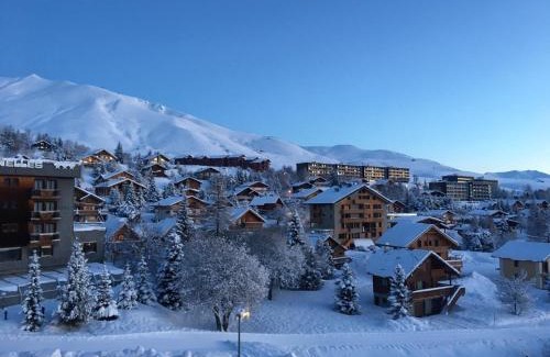 La Toussuire Apartment | Appartement traversant résidence chaput 2 - 2 pièces - 6 personnes - vue sur front de neige
