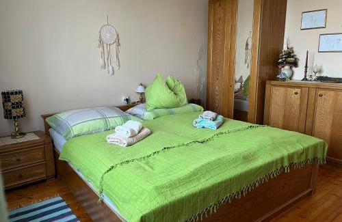 Rotfalva House | Appartement zum Grenzstein