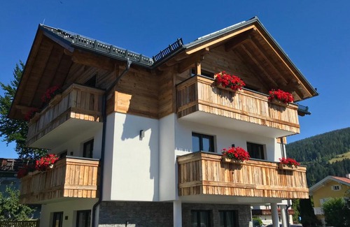 Altenmarkt im Pongau House | Appartementhaus Sky Lodge