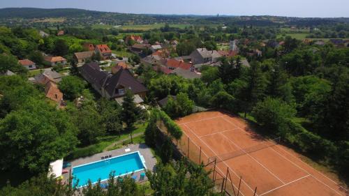 Heviz Apartment | Appartementhaus 5. Jahreszeit