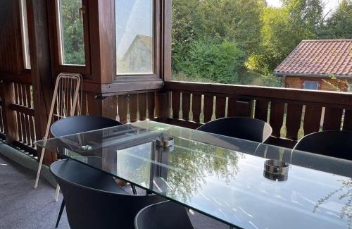 Hofheim in Unterfranken Apartment | Appartio - Ferienwohnung "Dorfblick" Dachgeschoss - 6 Personen - Netflix - Waschmaschine