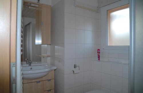 Auvernier Apartment | Appartment Aux Lilas