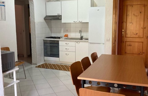 Gianola Apartment | Appartment for 8 people= 4 Bedrooms 2badroomnbig balcony Lounge 10min beach