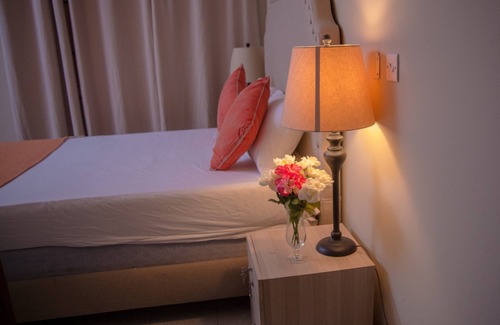 Teshie Hotel | Appiah's Royal Suites