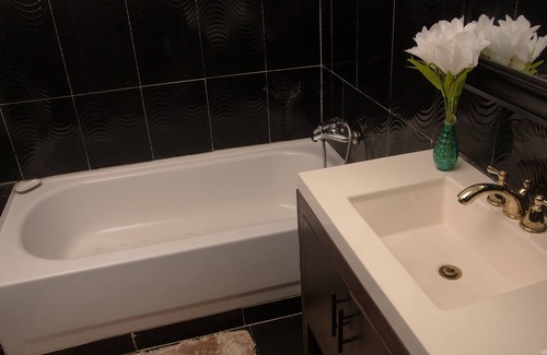 Teshie Hotel | Appiah's Royal Suites