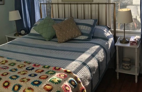 Lunenburg County Cottage | Apple Cove Cottage