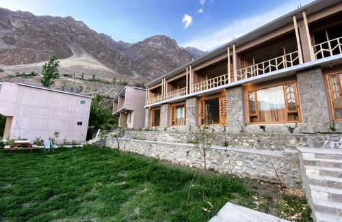 Hunza Hotel | Apple Garden Hunza