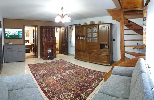Poiana Marului Cabin | Apple Glade