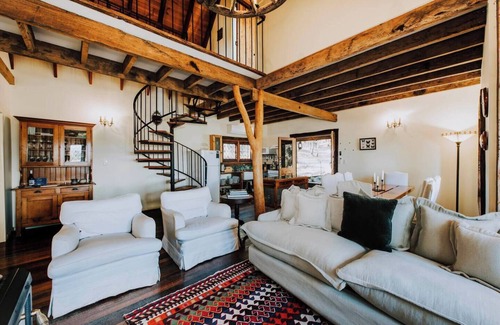 Budgee Budgee Cottage | Apple Tree Cottage An Idyllic Country Reset