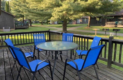 Apple Valley Condo | Apple Valley Lake, Pool and Beaches! Guest passes available for a small fee!