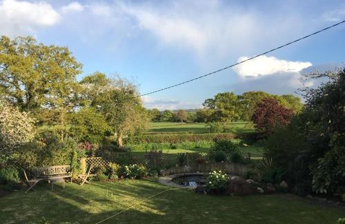 Midhurst Bed & Breakfast | Appletrees B&B