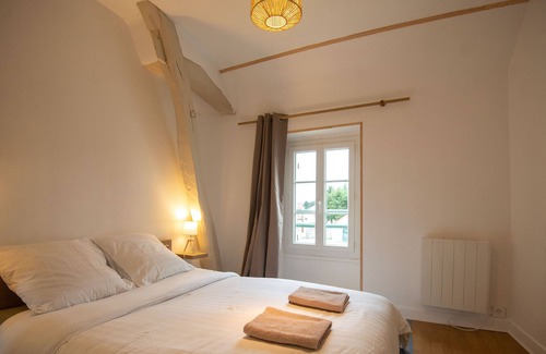 Appoigny Apartment | ★APPOIGNY ★2 BEDROOMS ★GARDEN ★PARKING