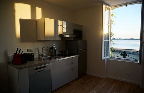 Portbail Apartment | appt. 3pièces 4 pers 45m² au 1er étage vue imprenable sur le havre de PORTBAIL