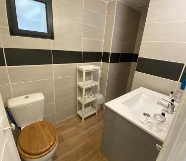 Villandry Apartment | Appt 5 personnes - 2 Chambres, terrasse et jardin