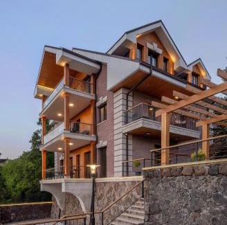 Byurakan Villa | Aprie Boutique Hotel