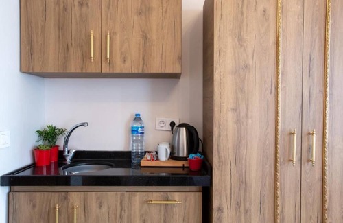 Kumkapi Apartment | April Story Apart Hotel