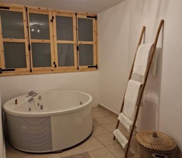 Agros Apartment | Aprosmeno Jacuzzi House 3 With Private Pool