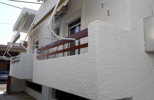 Amarinthos Apartment | Apt 30 meters from beach, Amarynthos town