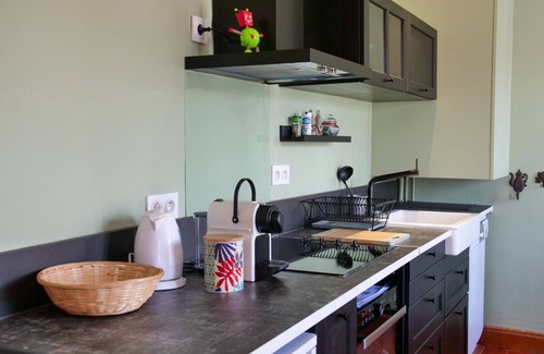 Saint-Valery-sur-Somme Apartment | Apt. in the center of Saint Valery 20 meters from the Bay