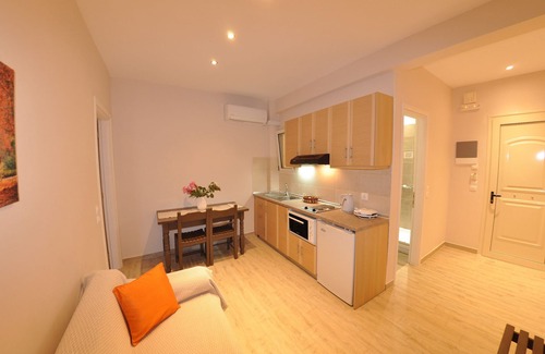 Agios Gordios Apartment | Apt No 7 - 1 Bedroom Apartment 1st Fl in Dinas Paradise Corfu Apartments