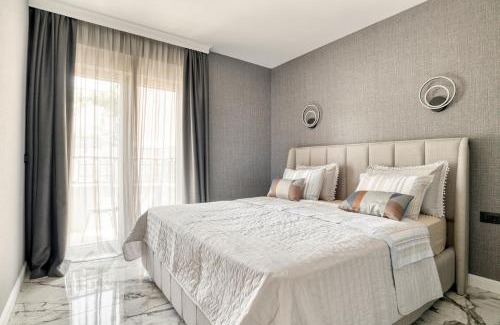Bijeli do Apartment | Apt "Royal Oak" 2 Bedroom with Garage Parking