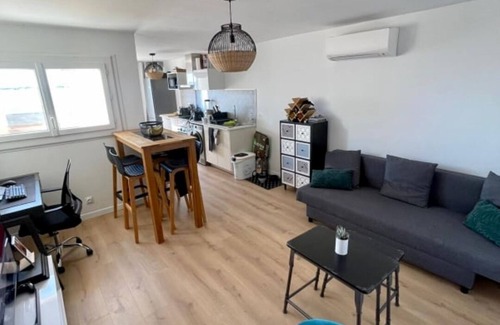 Balaruc-les-Bains Apartment | APT T2 40M2 5 minutes from the spa, first line, ideal curiste!
