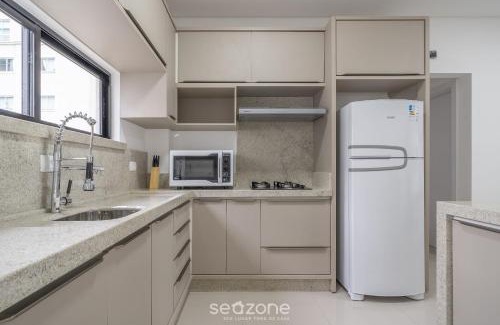 Castelo Branco Apartment | Apto c/varanda e churrasq a 650m da Praia RGO0502