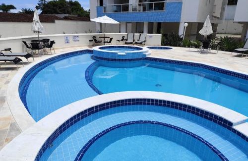 Praia da Enseada Apartment | Apto com ar-cond e piscina a 100 m praia da Enseada