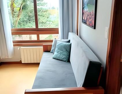 Bairro Lago Negro House | Apto Gramado a pé! Ar cond, Tv Smart, Wi-fi, Vaga!