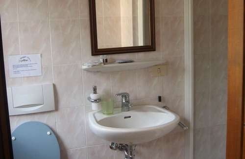 Acqualagna Other | AQUALAGNA TARTUFI ROOMS POOL LOCANDA