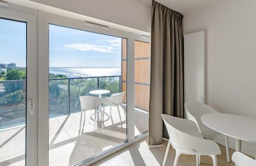 Miedzyzdroje Apartment | Aquamarina Prima 91 by Renters