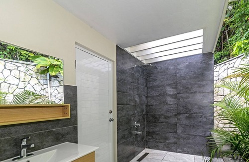 St. Ann's Bay Villa | Aquamarina Private Villa (4BR)