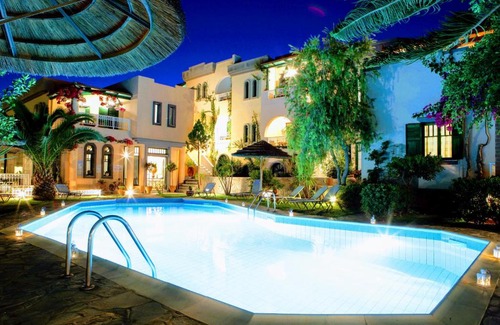 Agia Pelagia Apartment | Aquarius Exclusive Hotel - Breakfast and Meal Included