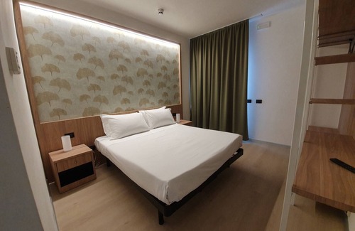 Mercallo Hotel | Aquasole