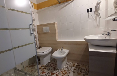 Mercallo Hotel | Aquasole