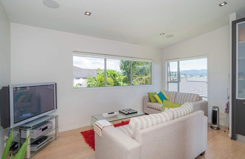 Whitianga House | Aquila Waters - Whitianga Holiday Home